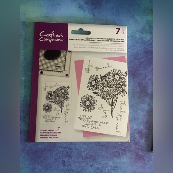 Crafter’s Companion Fantastic Fuchsia and Delightful Daisies Stamp Sets - Picture 4 of 5